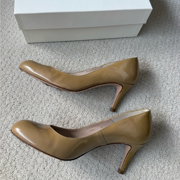 LK Bennett patent leather heels size 39 - Picture 3 of 5